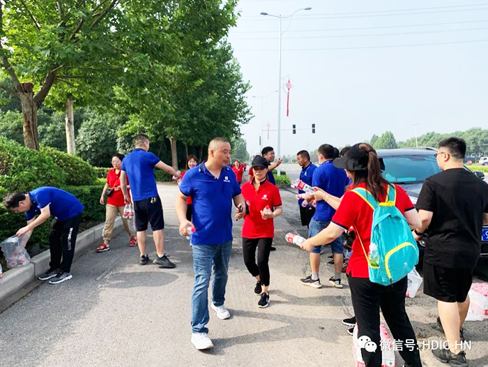 華東工控集團(tuán)決勝行動(dòng)徒步30公里大挑戰(zhàn)