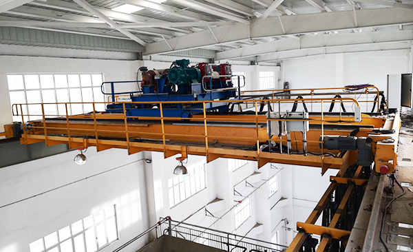 垃圾吊電控系統