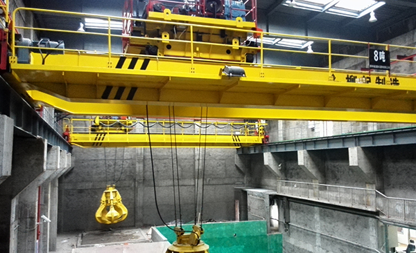 垃圾吊電控系統