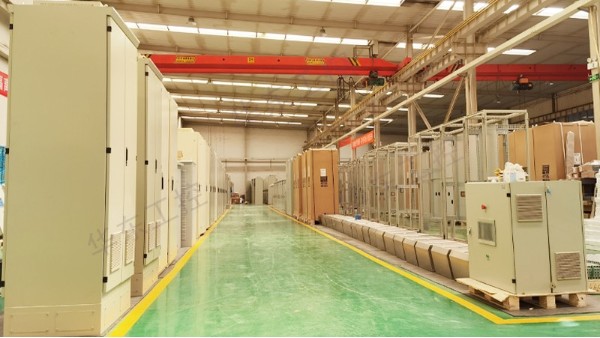 PLC控制系統生產現場